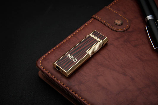 HONEST VINTAGE INFLATABLE LIGHTER